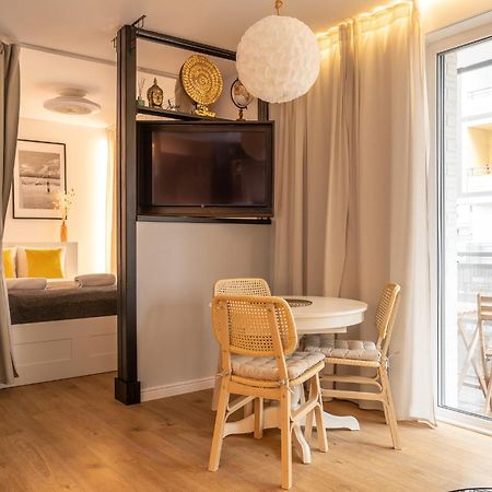 Rentplanet - Apartament Dluga Wrocław Extérieur photo