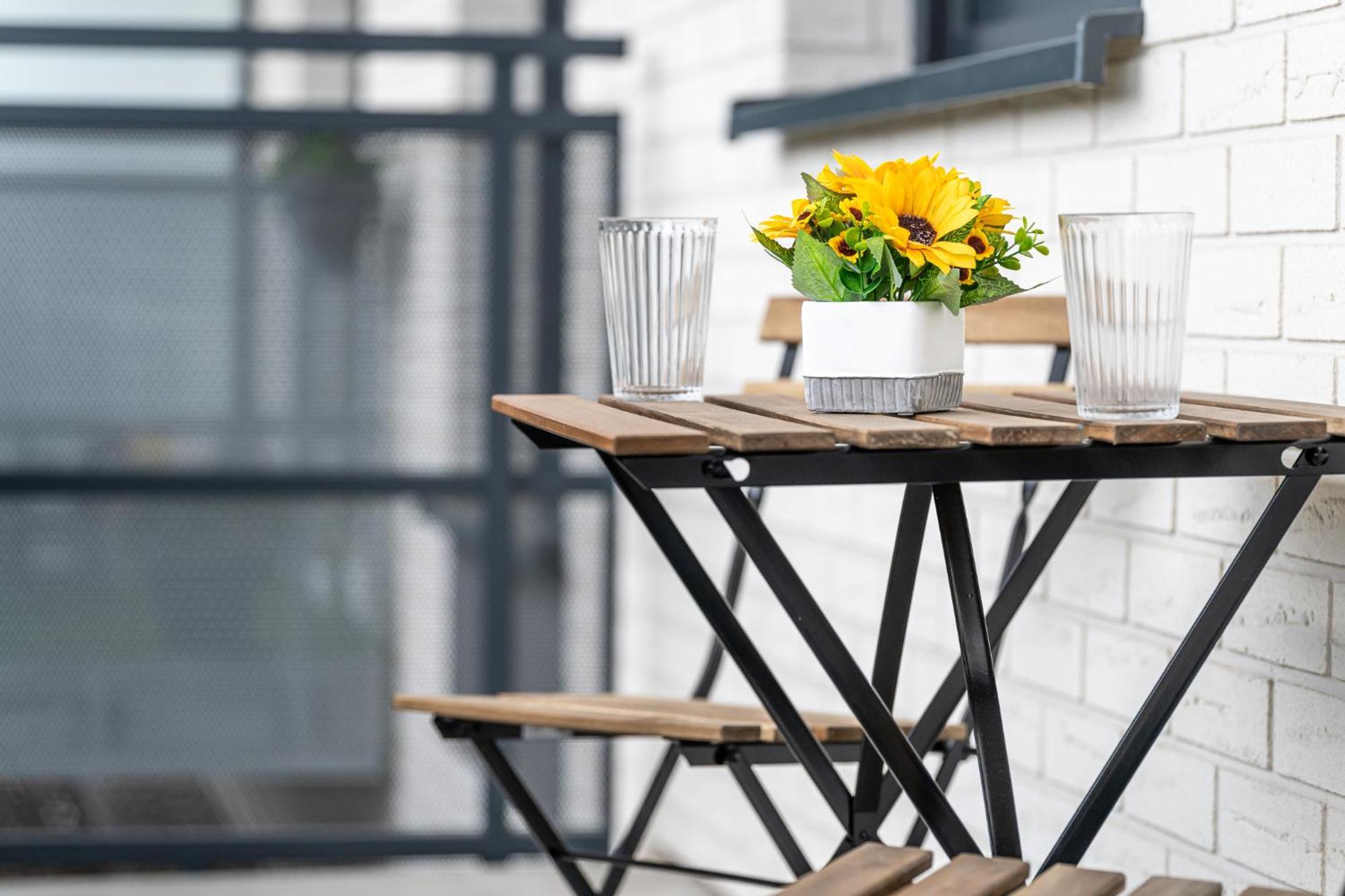 Rentplanet - Apartament Dluga Wrocław Extérieur photo